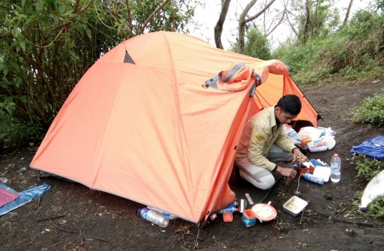 Catatan Pendakian Gunung Sumbing (3371 mdpl)