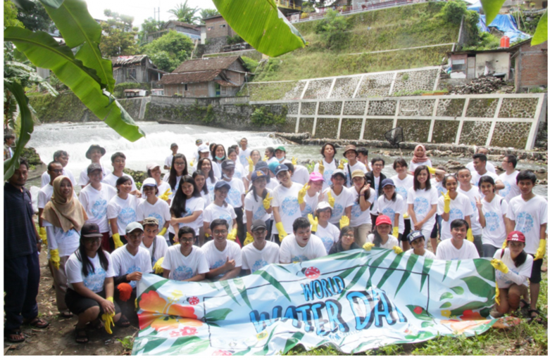 BERSIH SUNGAI WINONGO